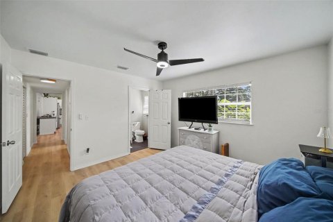 Villa ou maison à vendre à Tampa, Floride: 3 chambres, 127.18 m2 № 2309066 - photo 12