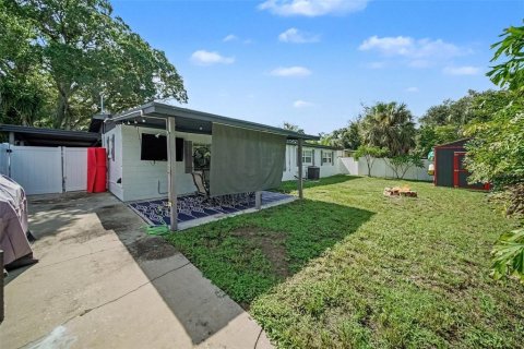 Villa ou maison à vendre à Tampa, Floride: 3 chambres, 127.18 m2 № 2309066 - photo 21