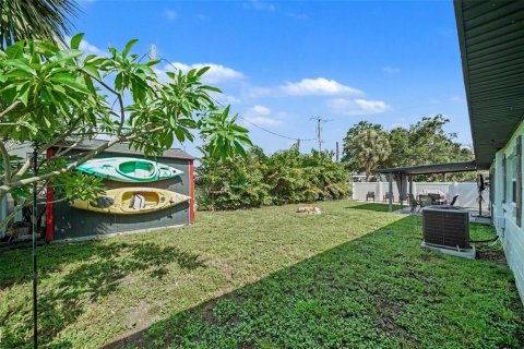 Villa ou maison à vendre à Tampa, Floride: 3 chambres, 127.18 m2 № 2309066 - photo 20