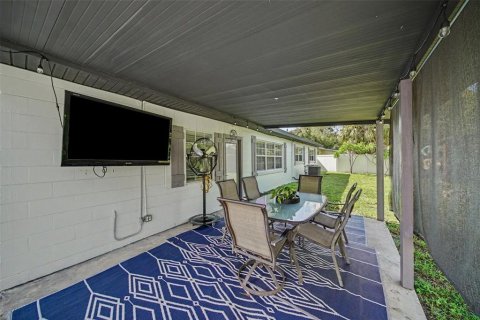 Villa ou maison à vendre à Tampa, Floride: 3 chambres, 127.18 m2 № 2309066 - photo 17