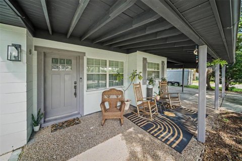 Villa ou maison à vendre à Tampa, Floride: 3 chambres, 127.18 m2 № 2309066 - photo 2