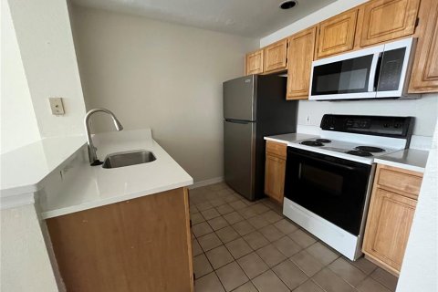 Touwnhouse à louer à Kissimmee, Floride: 3 chambres, 120.4 m2 № 2093434 - photo 5