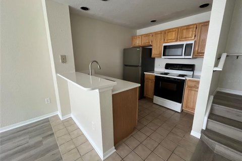 Touwnhouse à louer à Kissimmee, Floride: 3 chambres, 120.4 m2 № 2093434 - photo 4