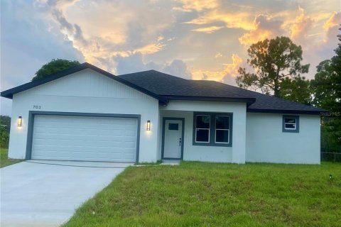 House in Sebring, Florida 3 bedrooms, 131.92 sq.m. № 1912252 - photo 2