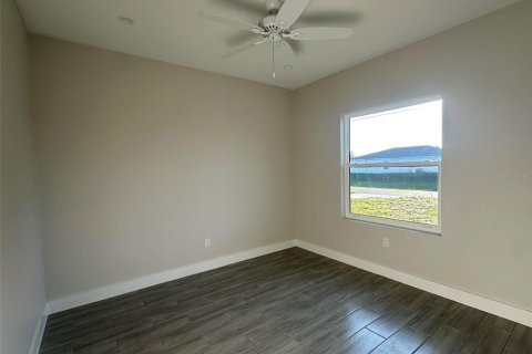 Apartamento en alquiler en Punta Gorda, Florida, 2 dormitorios, 95.41 m2 № 1743055 - foto 11