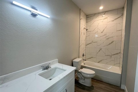 Apartamento en alquiler en Punta Gorda, Florida, 2 dormitorios, 95.41 m2 № 1743055 - foto 12