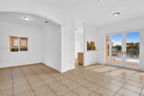Casa en venta en Miramar, Florida, 4 dormitorios, 179.21 m2 № 1895884 - foto 8