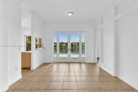 Casa en venta en Miramar, Florida, 4 dormitorios, 179.21 m2 № 1895884 - foto 9