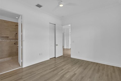 Casa en venta en Miramar, Florida, 4 dormitorios, 179.21 m2 № 1895884 - foto 20