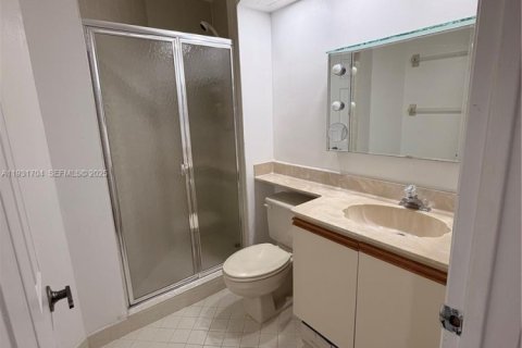 Townhouse in Boca Raton, Florida 3 bedrooms, 158.86 sq.m. № 1990350 - photo 9