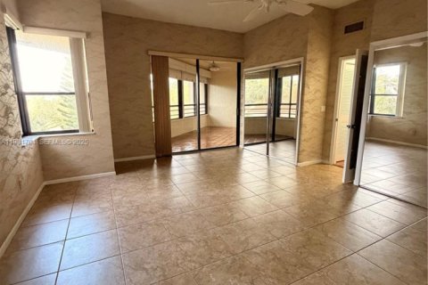 Townhouse in Boca Raton, Florida 3 bedrooms, 158.86 sq.m. № 1990350 - photo 14