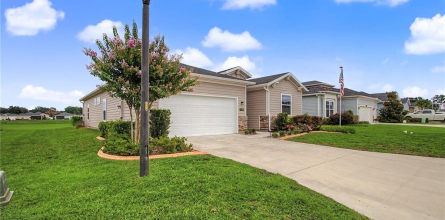 Villa ou maison à Ocala, Floride 3 chambres, 189.43 m2 № 2151115