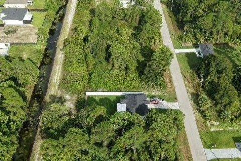 Land in Lehigh Acres, Florida № 2376778 - photo 16