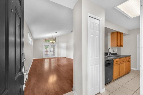 Villa ou maison à vendre à Valrico, Floride: 3 chambres, 139.17 m2 № 2408903 - photo 2