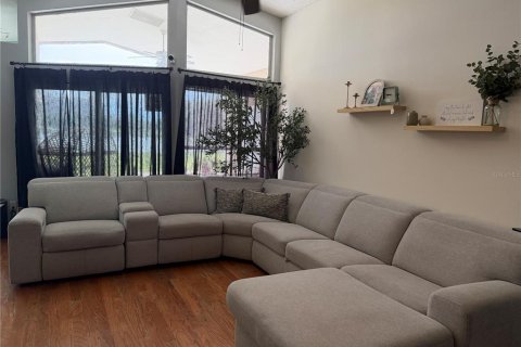Villa ou maison à vendre à Orlando, Floride: 3 chambres, 151.99 m2 № 2321477 - photo 5