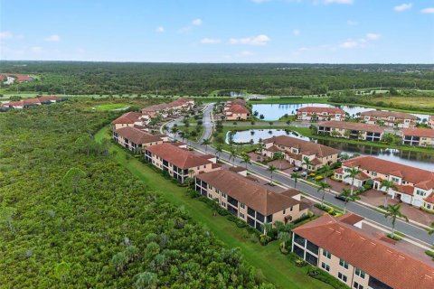 Condo in Venice, Florida, 2 bedrooms  № 1894794 - photo 9