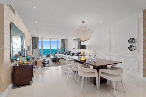 Copropriété à louer à Sunny Isles Beach, Floride: 3 chambres, 179.58 m2 № 1990442 - photo 10