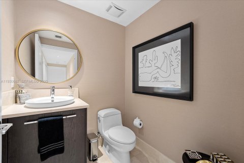 Copropriété à louer à Sunny Isles Beach, Floride: 3 chambres, 179.58 m2 № 1990442 - photo 11