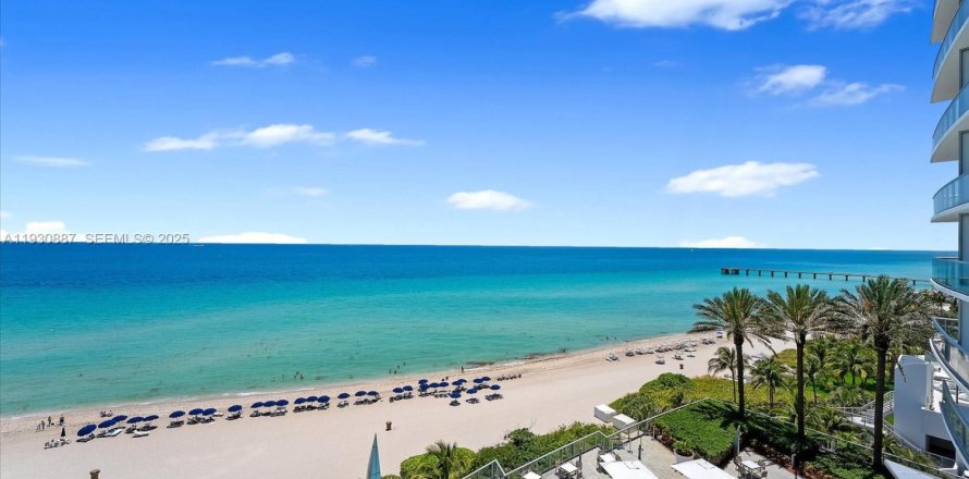 Condo à Sunny Isles Beach, Floride, 3 chambres  № 1990442