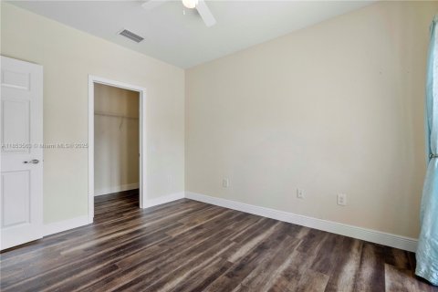 Townhouse in Coconut Creek, Florida 3 bedrooms, 179.77 sq.m. № 1872655 - photo 23