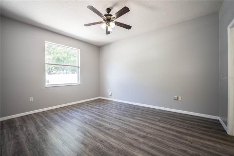 House in Orlando, Florida 3 bedrooms, 140.84 sq.m. № 2430841 - photo 17