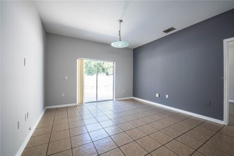 House in Orlando, Florida 3 bedrooms, 140.84 sq.m. № 2430841 - photo 15