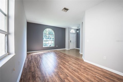 House in Orlando, Florida 3 bedrooms, 140.84 sq.m. № 2430841 - photo 7