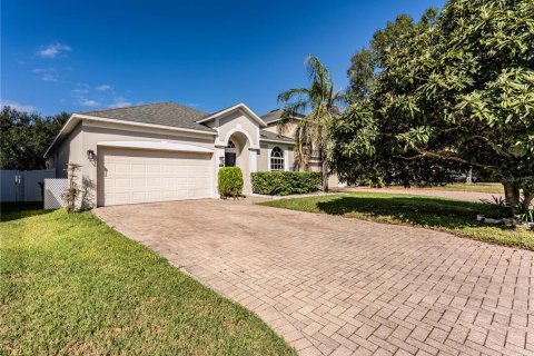 House in Orlando, Florida 3 bedrooms, 140.84 sq.m. № 2430841 - photo 3
