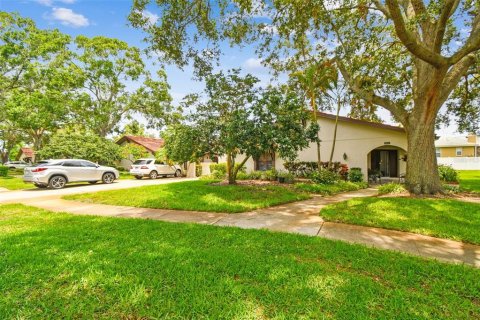 Casa en venta en Palm Harbor, Florida, 2 dormitorios, 154.22 m2 № 1751559 - foto 1