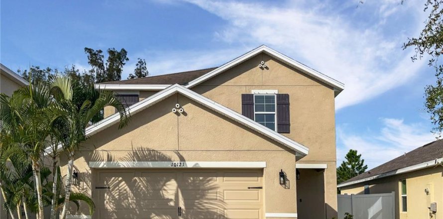 House in Sun City Center, Florida 3 bedrooms, 161.65 sq.m. № 1881036