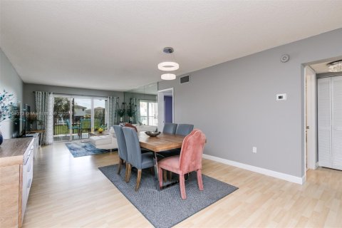 Condominio en alquiler en Deerfield Beach, Florida, 2 dormitorios, 128.21 m2 № 2055170 - foto 6