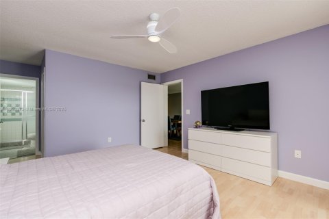 Condominio en alquiler en Deerfield Beach, Florida, 2 dormitorios, 128.21 m2 № 2055170 - foto 15