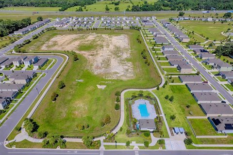 Villa ou maison à vendre à Apopka, Floride: 4 chambres, 159.79 m2 № 2272884 - photo 23