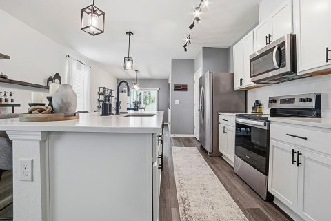 Villa ou maison à vendre à Apopka, Floride: 4 chambres, 159.79 m2 № 2272884 - photo 6