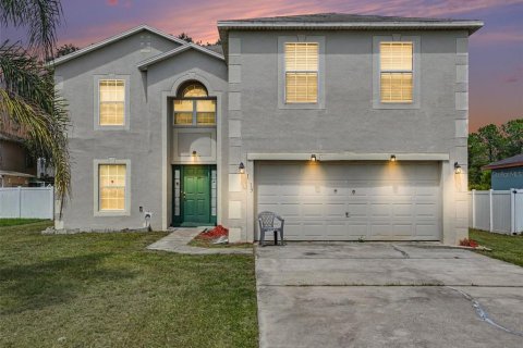 Villa ou maison à Poinciana, Floride 4 chambres, 261.71 m2 № 2373111