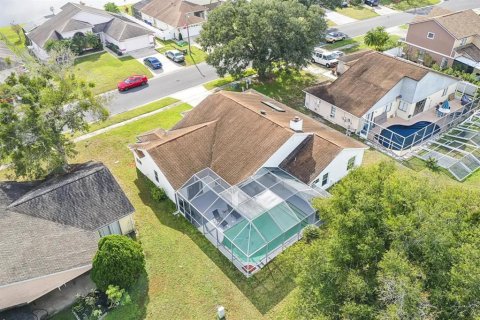 House in Kissimmee, Florida 4 bedrooms, 195.28 sq.m. № 1880953 - photo 5
