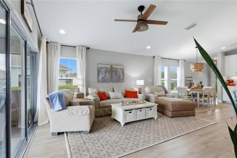 Villa ou maison à louer à Parrish, Floride: 3 chambres, 141.03 m2 № 2396875 - photo 7