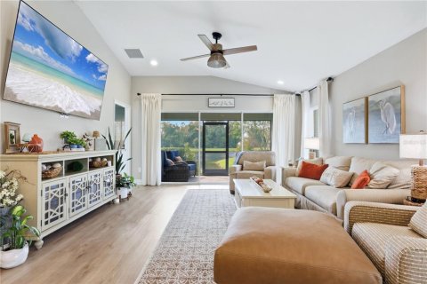 Villa ou maison à louer à Parrish, Floride: 3 chambres, 141.03 m2 № 2396875 - photo 5