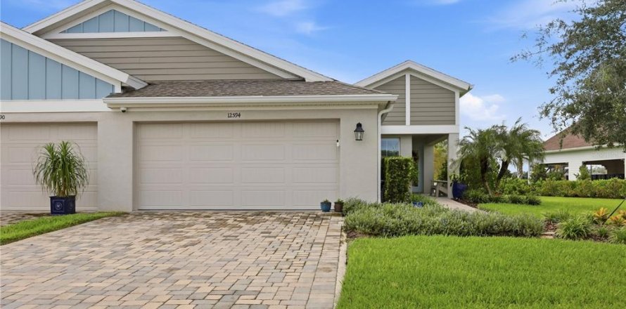 Villa ou maison à Parrish, Floride 3 chambres, 141.03 m2 № 2396875