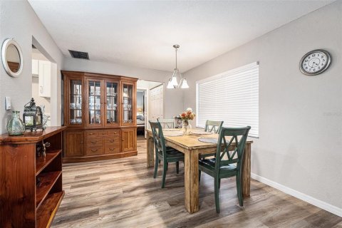 Condominio en venta en Sun City Center, Florida, 1 dormitorio, 74.32 m2 № 1773531 - foto 6