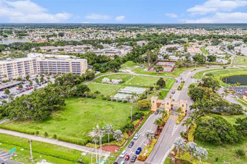 Condominio en venta en Sun City Center, Florida, 1 dormitorio, 74.32 m2 № 1773531 - foto 21