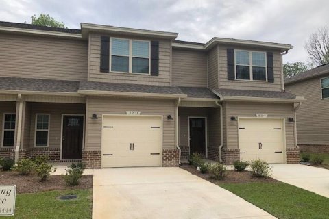 Townhouse in Fort Walton Beach, Florida 3 bedrooms, 162.58 sq.m. № 560409 - photo 1