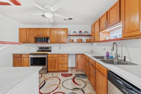 Villa ou maison à vendre à DeLand, Floride: 3 chambres, 158.31 m2 № 1515131 - photo 20