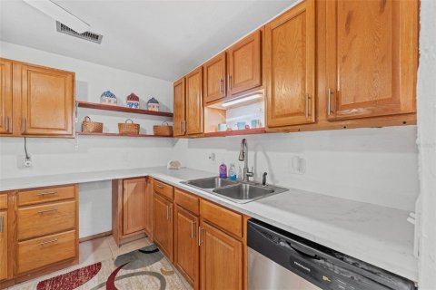 Villa ou maison à vendre à DeLand, Floride: 3 chambres, 158.31 m2 № 1515131 - photo 19