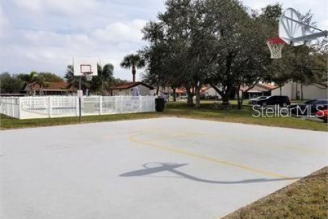 House in Largo, Florida 2 bedrooms, 113.9 sq.m. № 2224760 - photo 17
