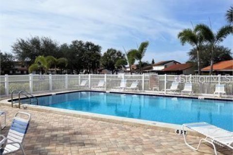 House in Largo, Florida 2 bedrooms, 113.9 sq.m. № 2224760 - photo 20