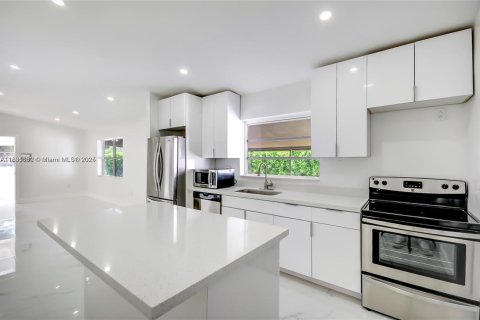 Casa en venta en Homestead, Florida, 4 dormitorios № 1946767 - foto 2