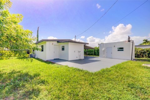 Casa en venta en Homestead, Florida, 4 dormitorios № 1946767 - foto 17