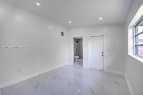 Casa en venta en Homestead, Florida, 4 dormitorios № 1946767 - foto 18