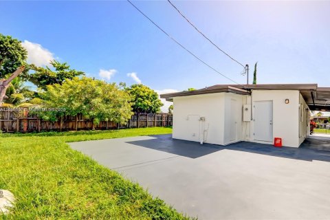 Casa en venta en Homestead, Florida, 4 dormitorios № 1946767 - foto 29